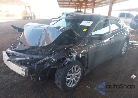 2013 Nissan Altima 2.5 S z USA, uszkodzony, nr VIN 1N4AL3AP5DN552276